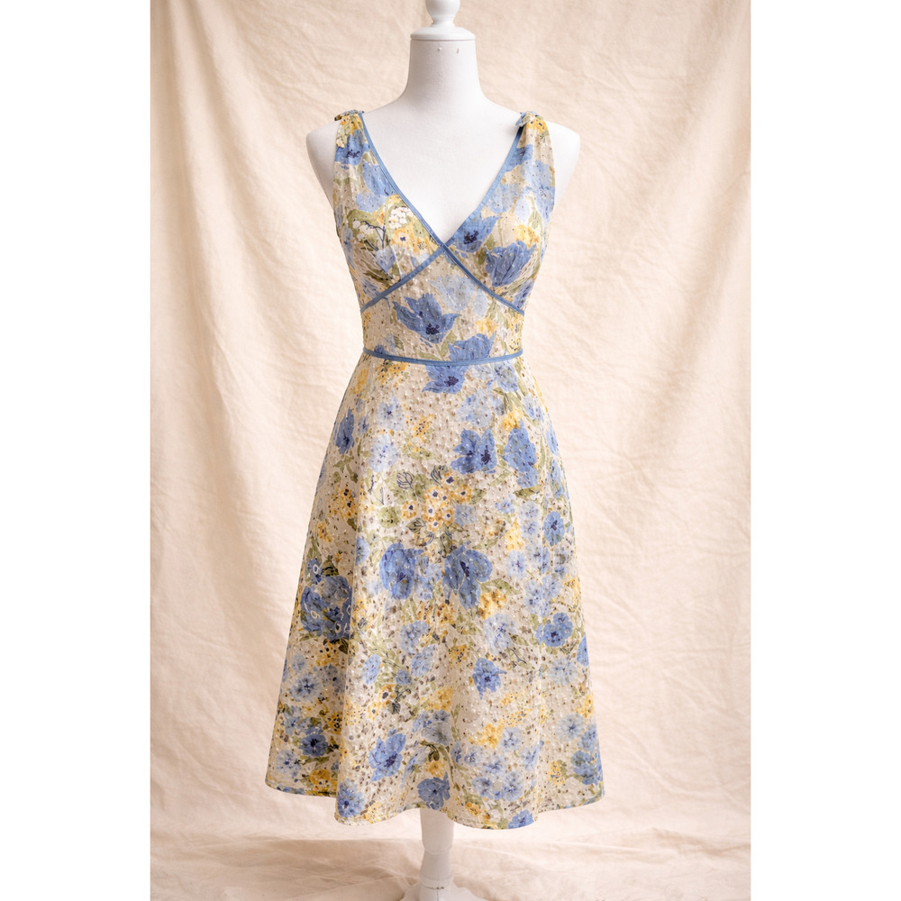Madison Leigh S 8 Fit & Flare Silhouette Romantic Feminine Cottagecore Garden